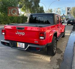 جیپ گلادیەتەر